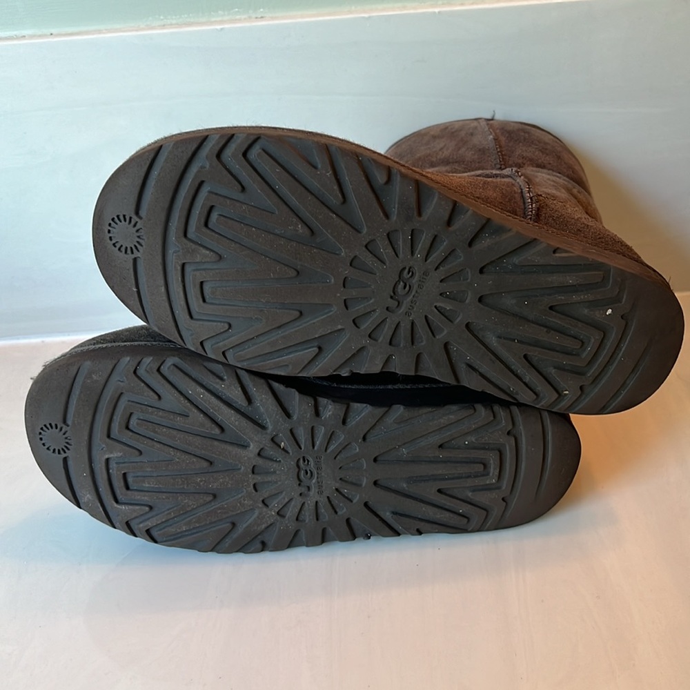 UGG classic short boots chocolate brown - Picture 5 of 11